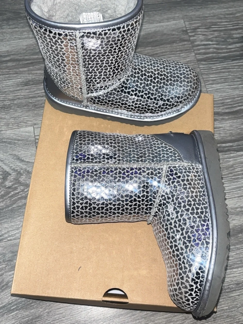 UGG shiny metallic
